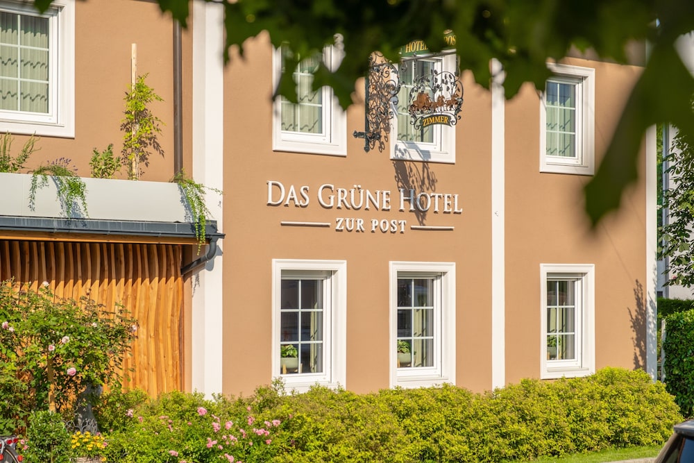 Das Grüne Hotel zur Post