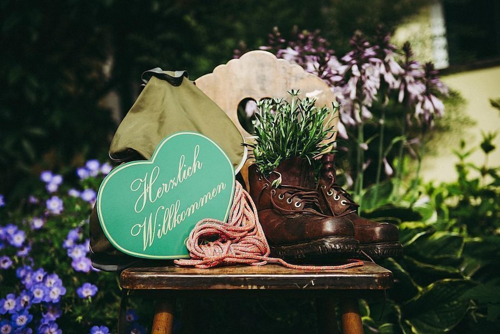 Sonnenhotel Zum Stern.