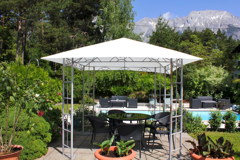 Seelos–Alpine Easy Stay.