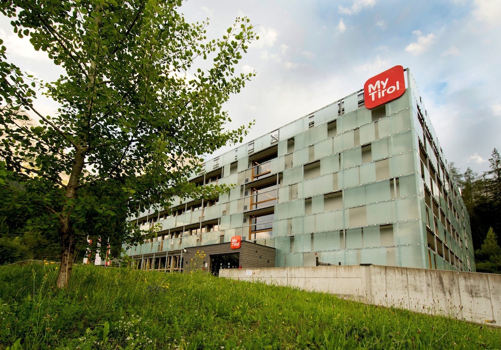 DORMERO BeHo Zugspitze.