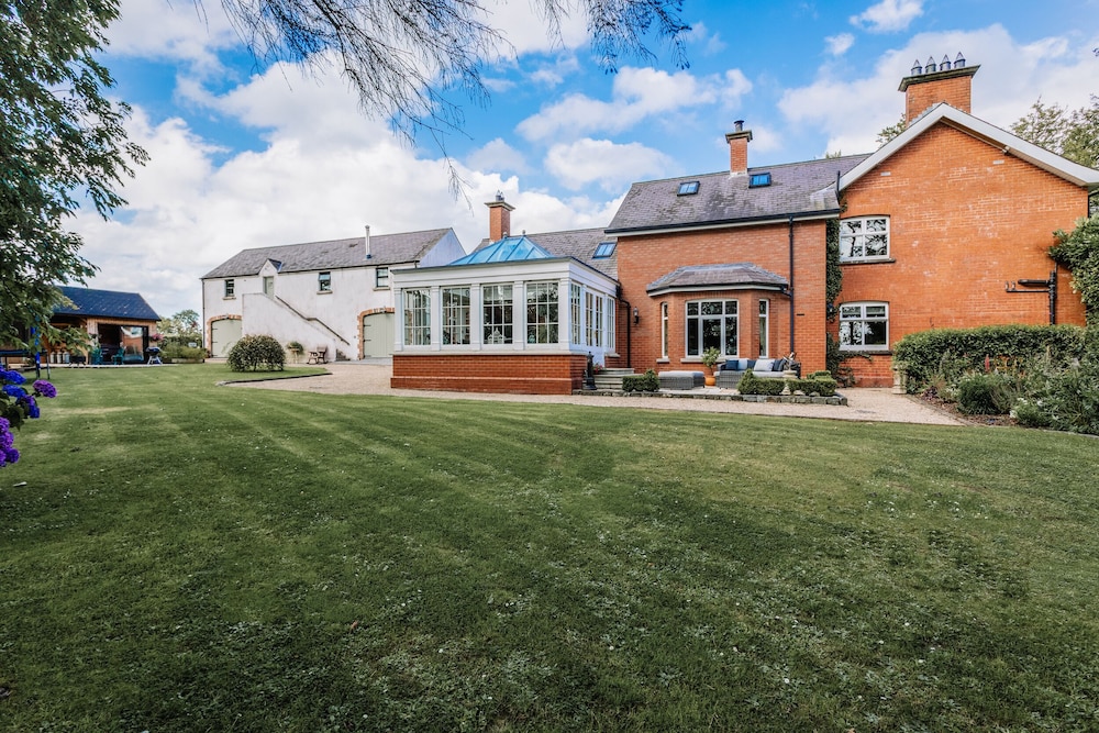 Lisnacurran Country House