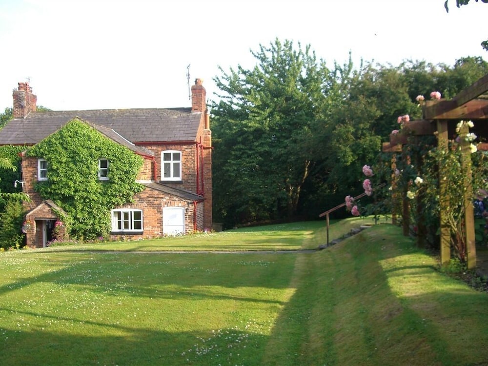Ash Farm Country Guest House.