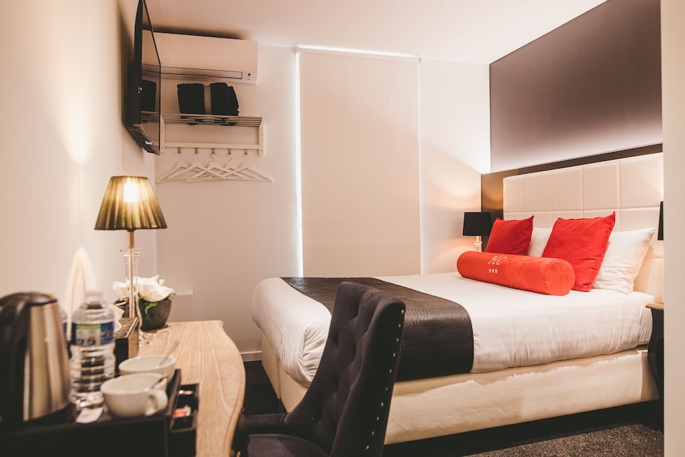 Hôtel Hors Château.