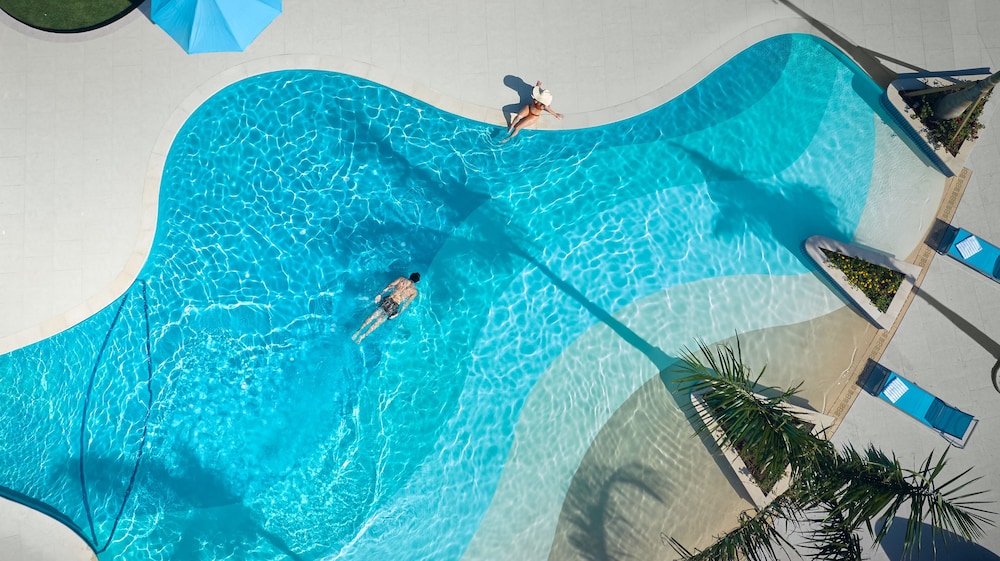 British Colonial - Nassau.