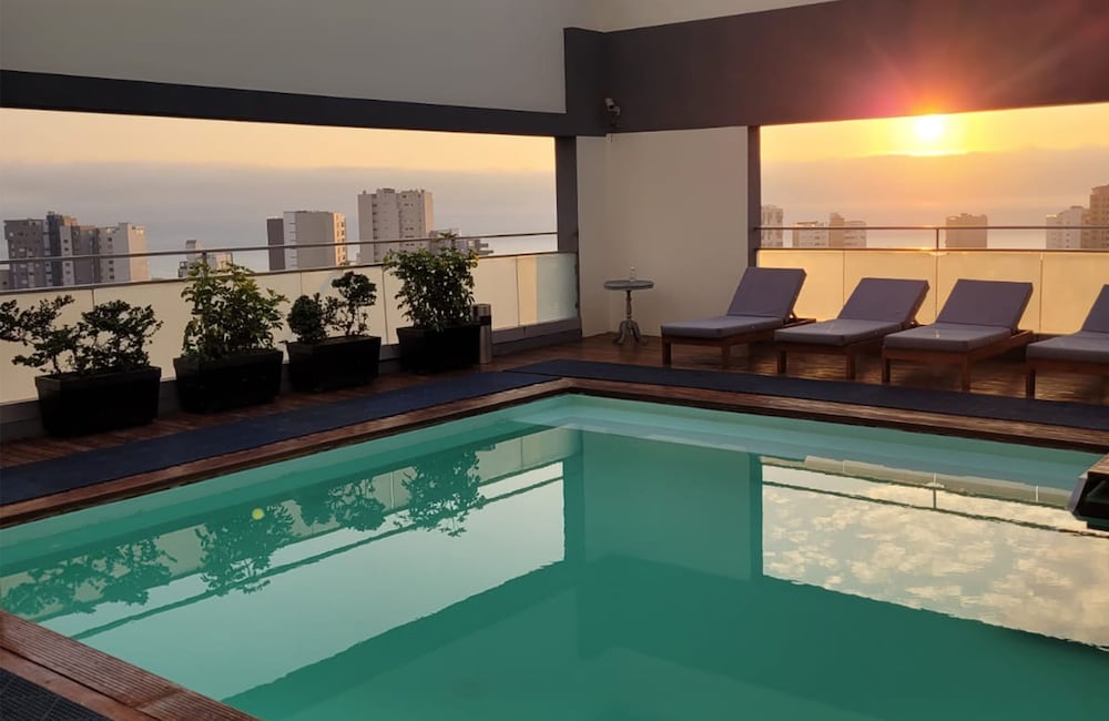 Dazzler by Wyndham Lima Miraflores
