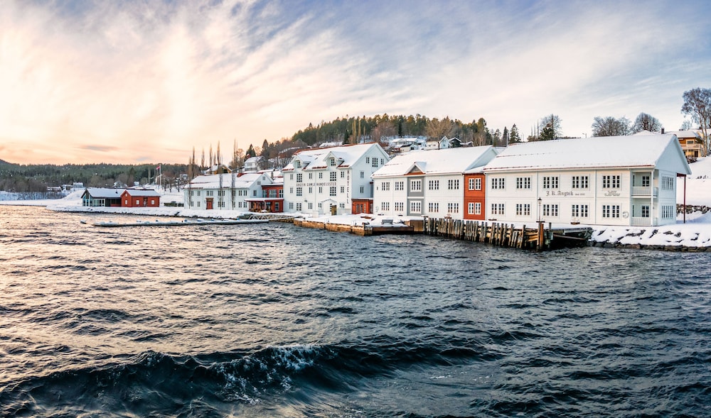 Angvik Gamle Handelssted - by Classic Norway Hotels.
