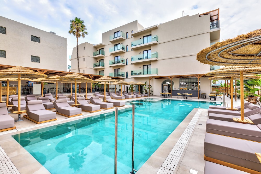 Cabana Blu Hotel&Suites