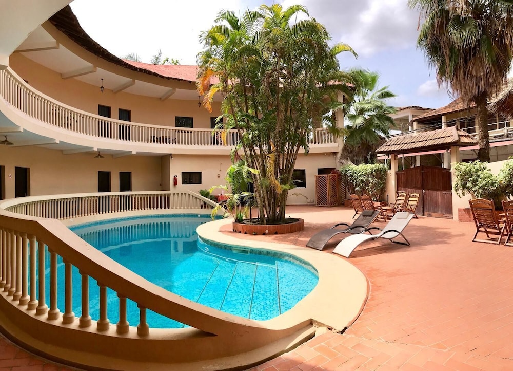 Hotel Le Flamboyant.