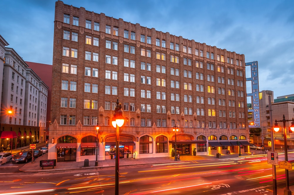 The Pickwick Hotel afbeelding