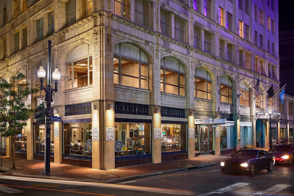 Renaissance New Orleans Pere Marquette French Qtr Area Hotel
