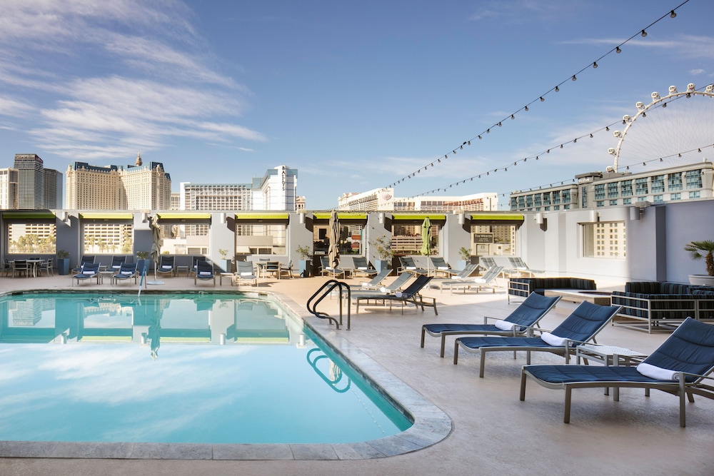 The Platinum Hotel afbeelding