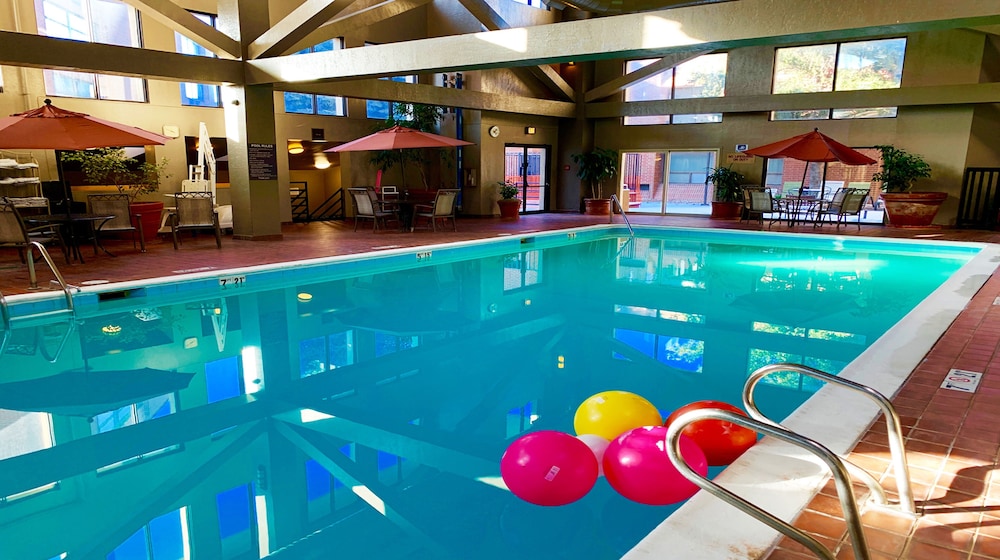 The Academy Hotel Colorado Springs