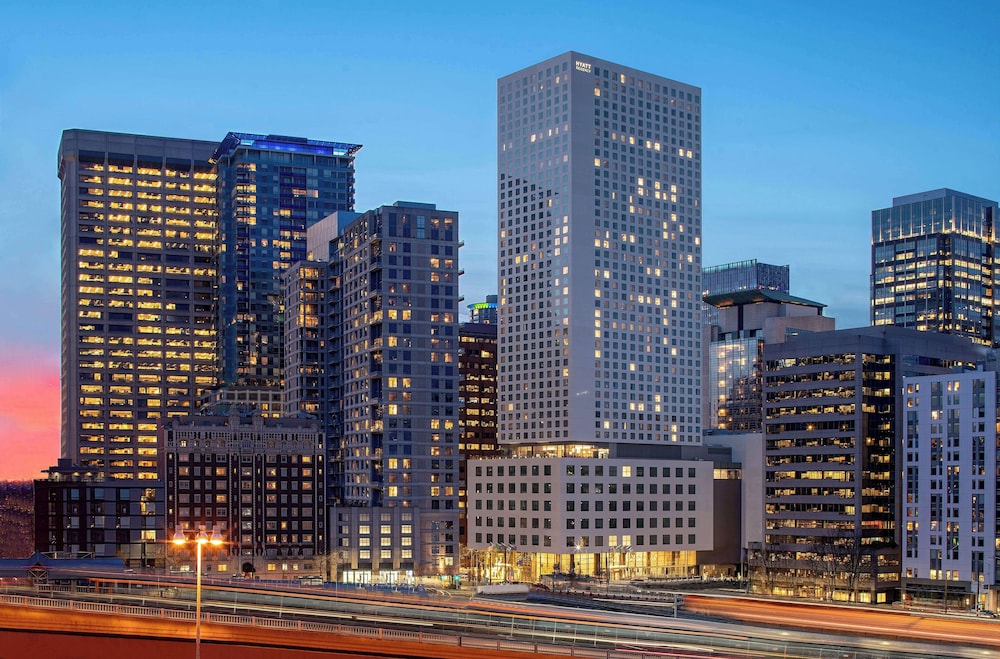 Hyatt Regency Seattle