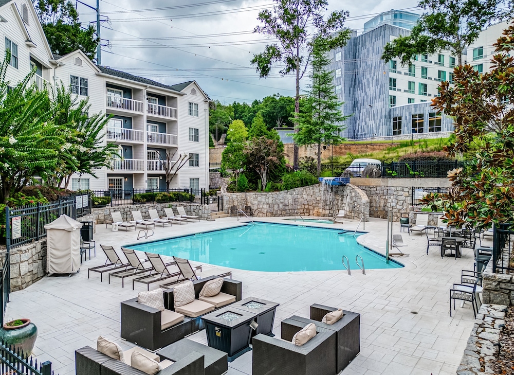 Hotel Indigo Atlanta - Vinings by IHG afbeelding