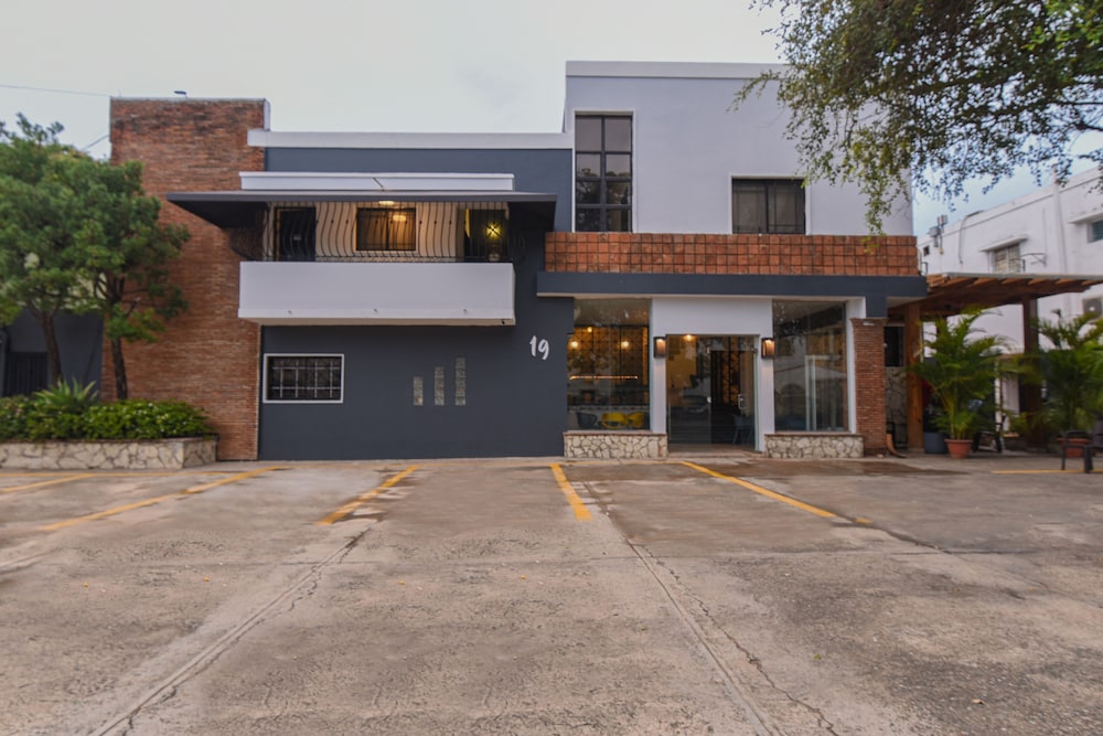 PH 19 Guesthouse Hotel in Gazcue