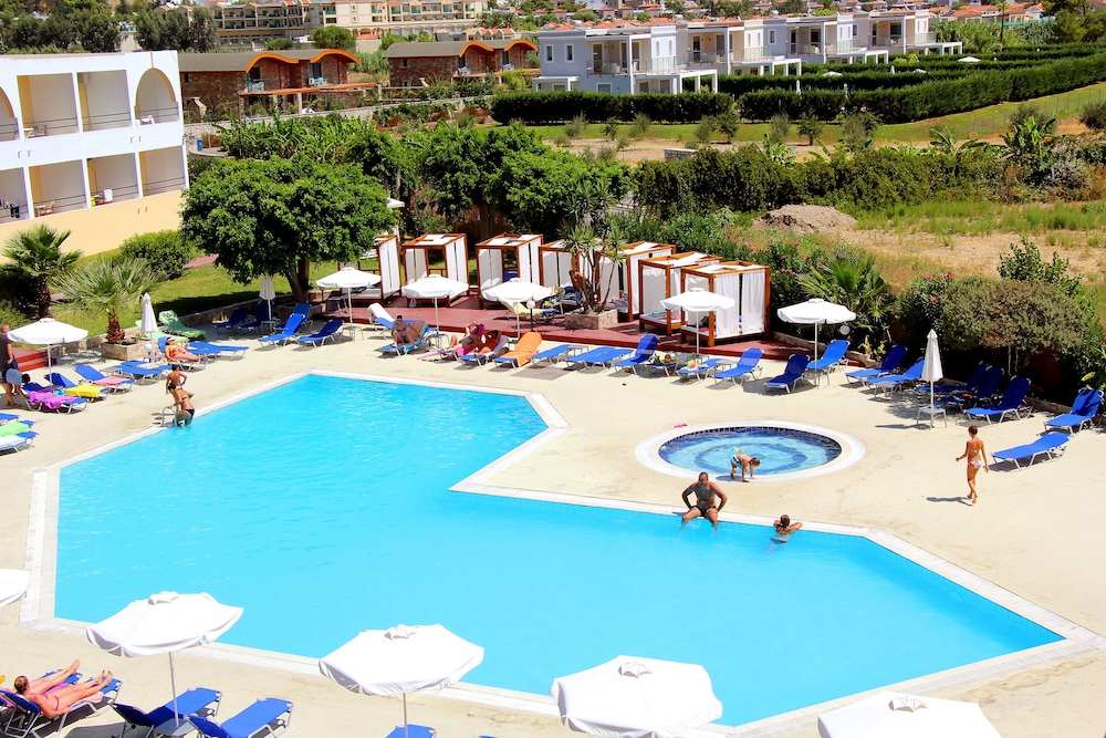 Lardos Bay afbeelding