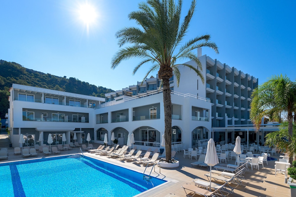 Oceanis Park Hotel