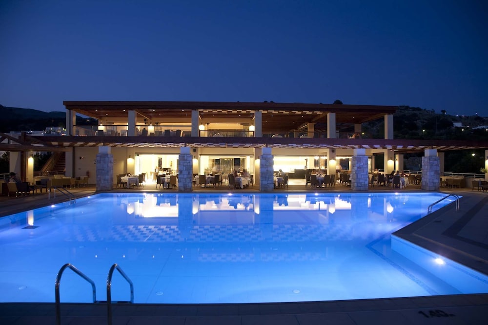 Island Blue Hotel