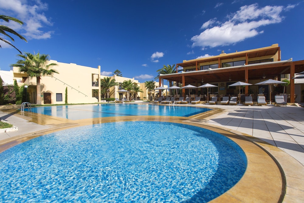 Atlantis Beach Hotel afbeelding