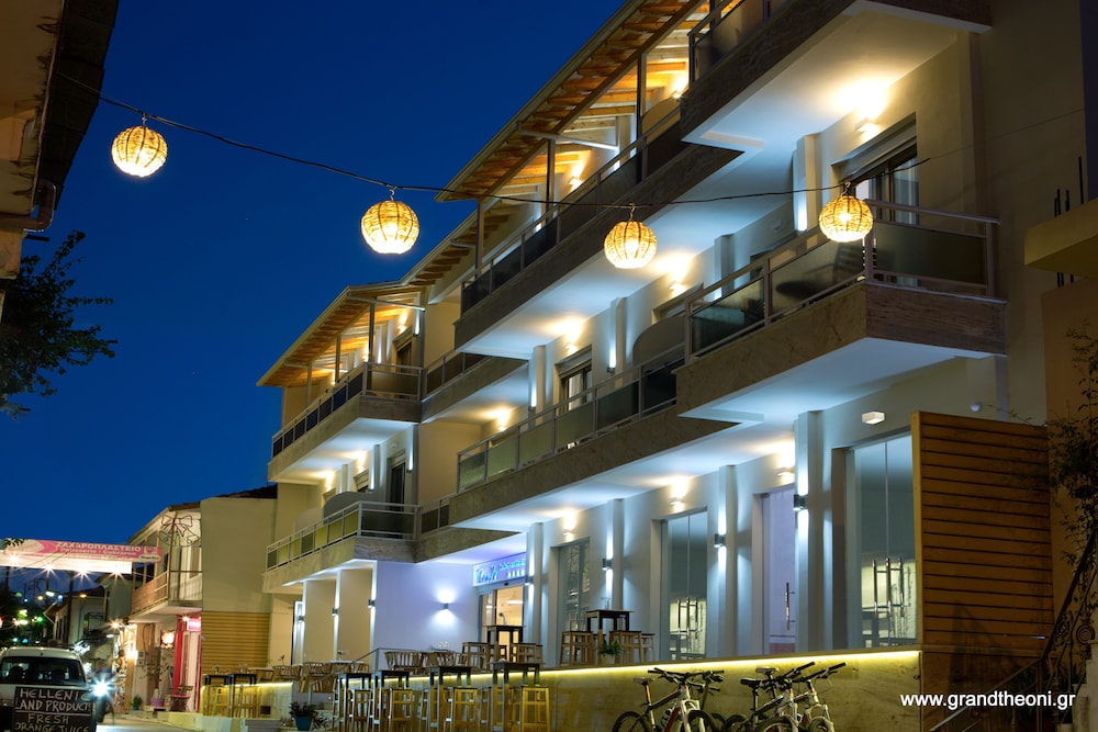 Grand TheoNi Boutique Hotel & Spa, Vassiliki