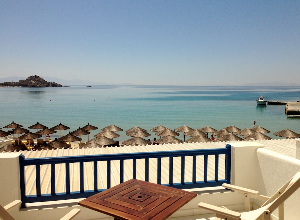 Acrogiali Beachfront Hotel afbeelding