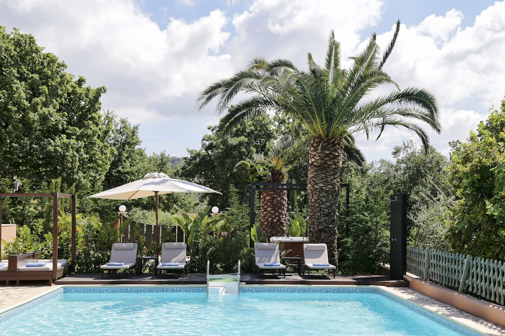 Lena Mare Boutique Hotel