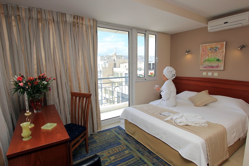 Hotel Triton afbeelding