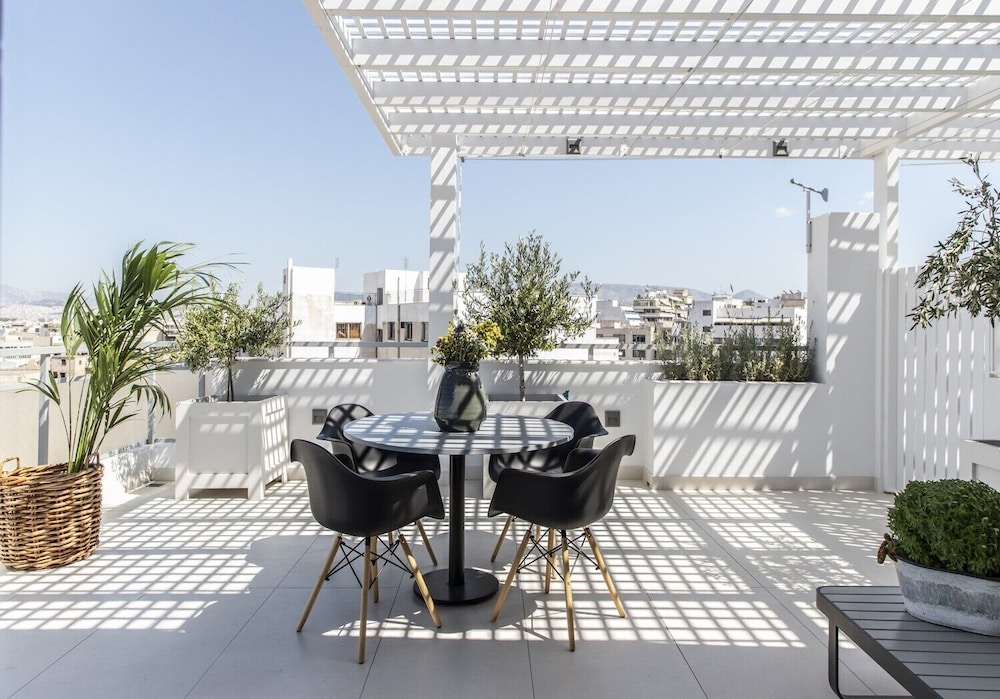 Gallery Suites&Residences, Piraeus afbeelding