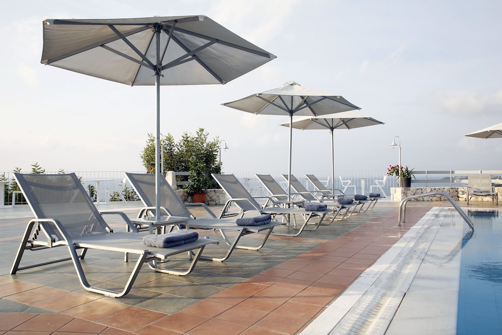 Asteris Hotel