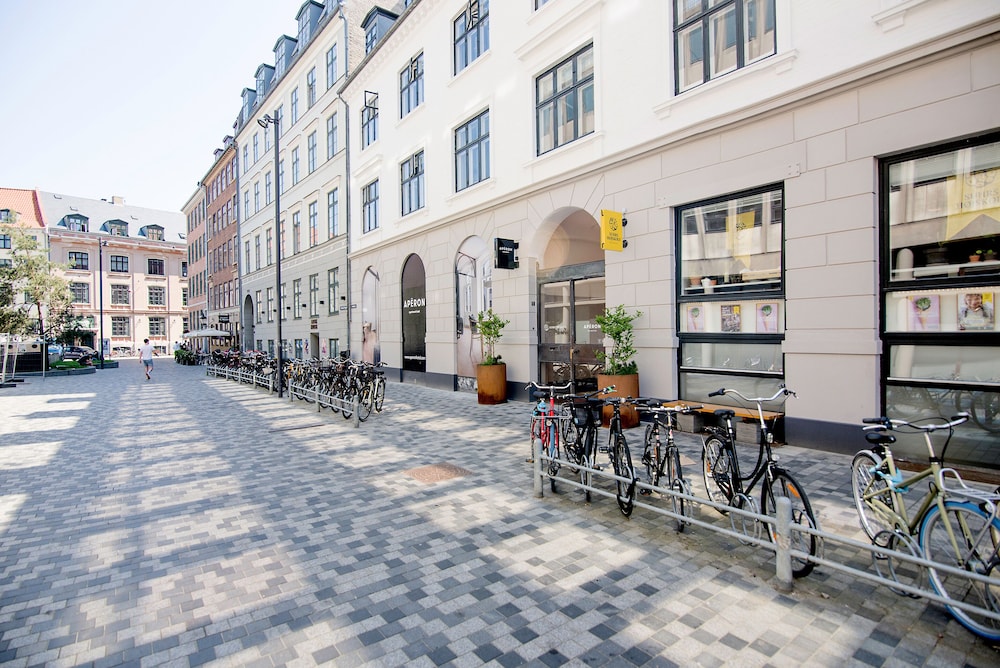 Apēron Apartment Hotel afbeelding