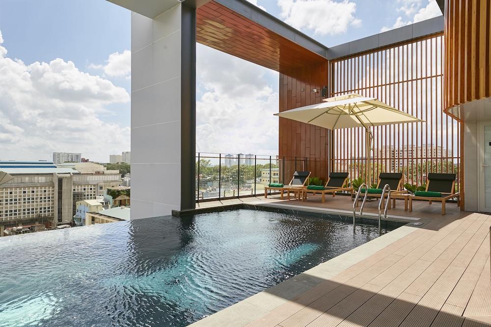 Zazz Urban Ho Chi Minh Hotel.