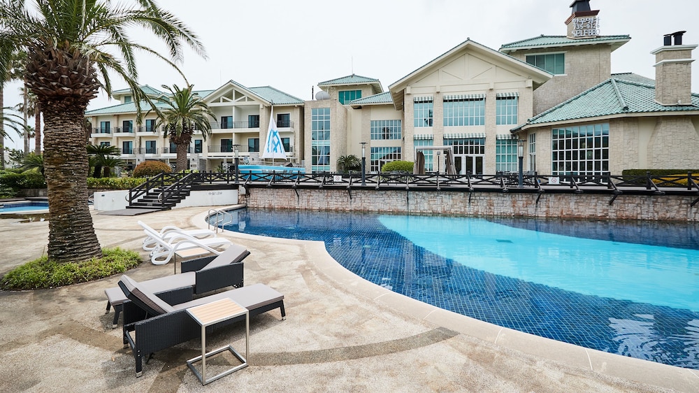 The Suites Hotel Jeju – The Suites Hotel Jeju in Jeju Province