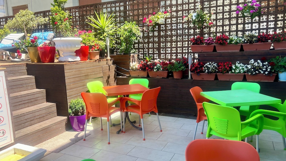 Sunrise HotelÇameria afbeelding