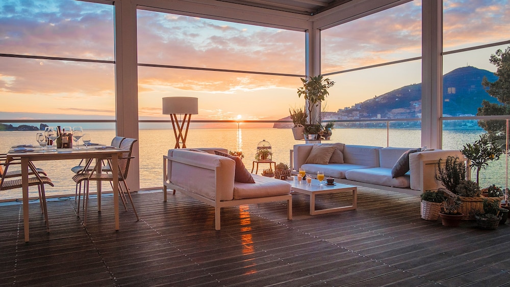 Dukley Hotel &amp; Resort
