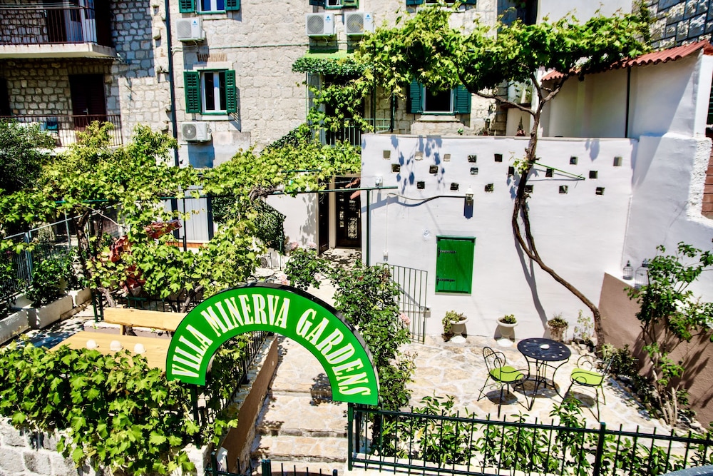 Villa Minerva Gardens afbeelding