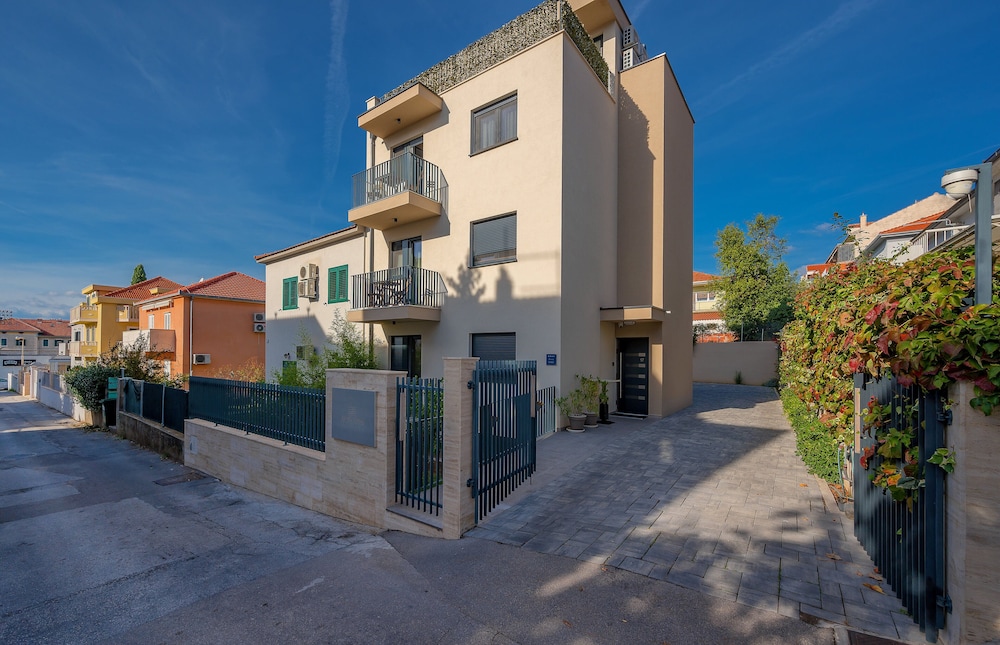 Seven Seas Residence afbeelding