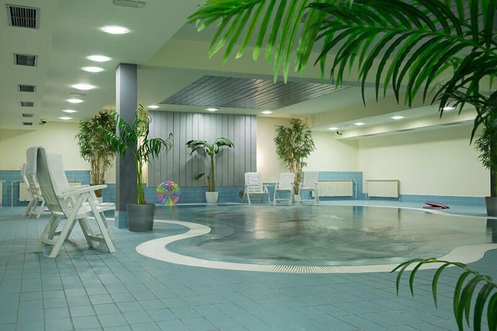 Hotel Tomislavov Dom