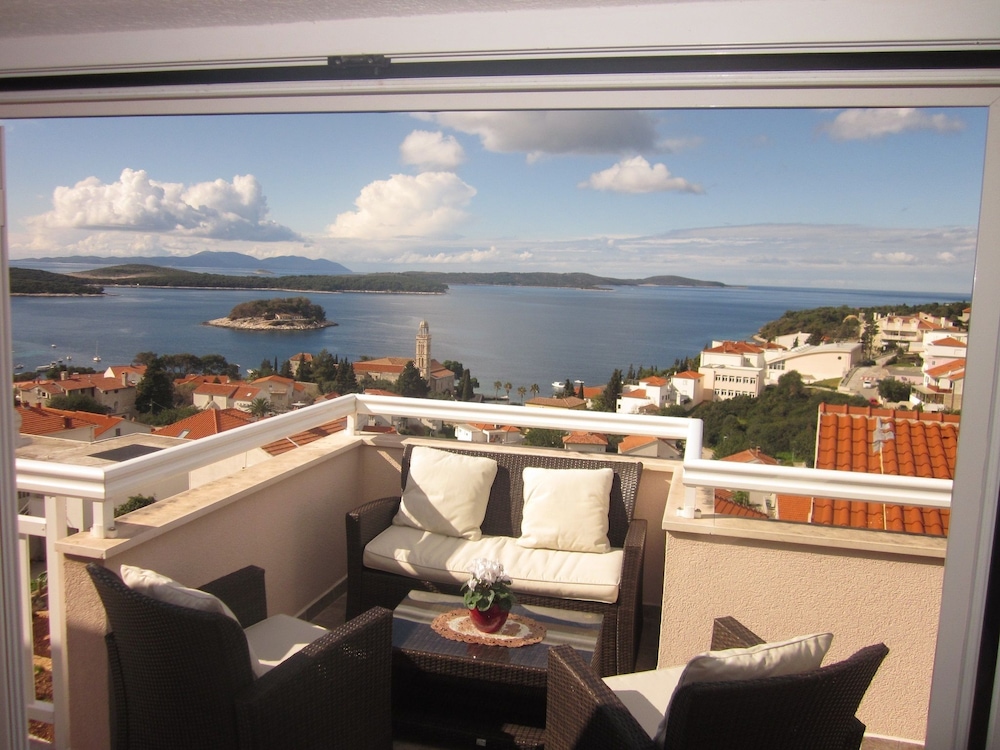Apartmani Kresic, Hvar (city)