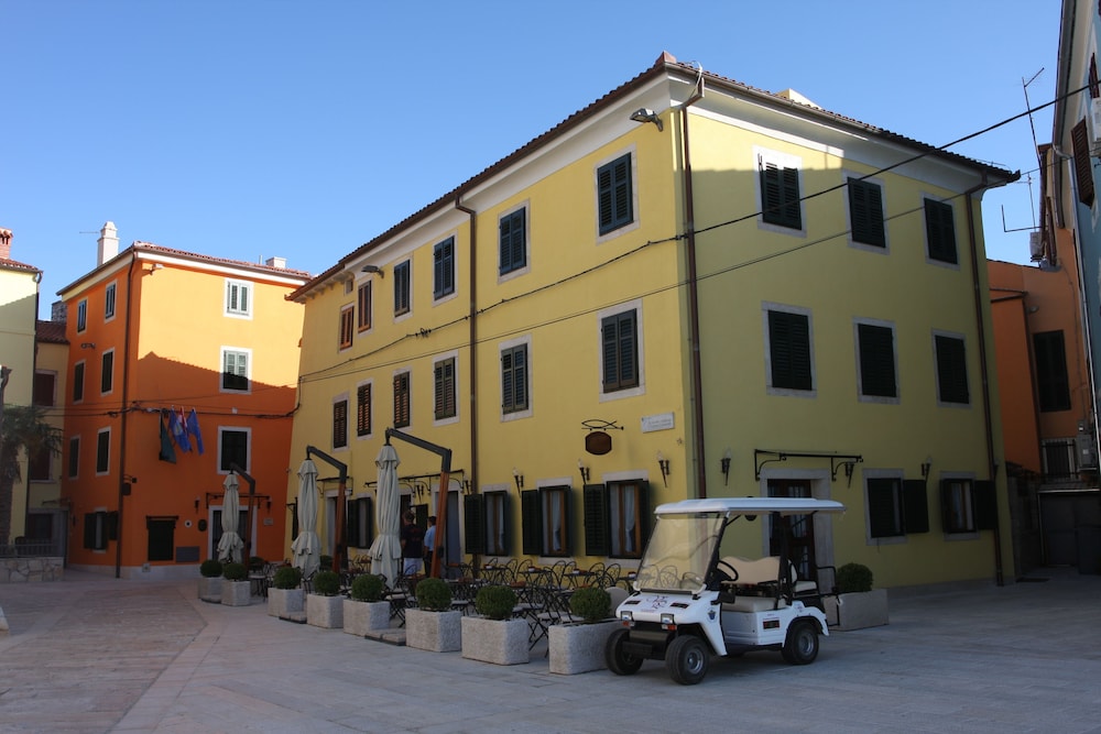 Villetta Phasiana – Kroatië