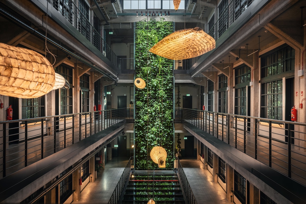 MONTOWNIA Lofts&Experience.