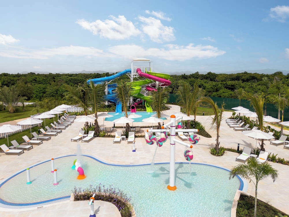 Nickelodeon Hotels &amp; Resorts Punta Cana, Gourmet All Inclusive by Karisma