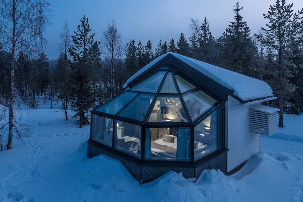 Santa's Igloos Arctic Circle – Finland