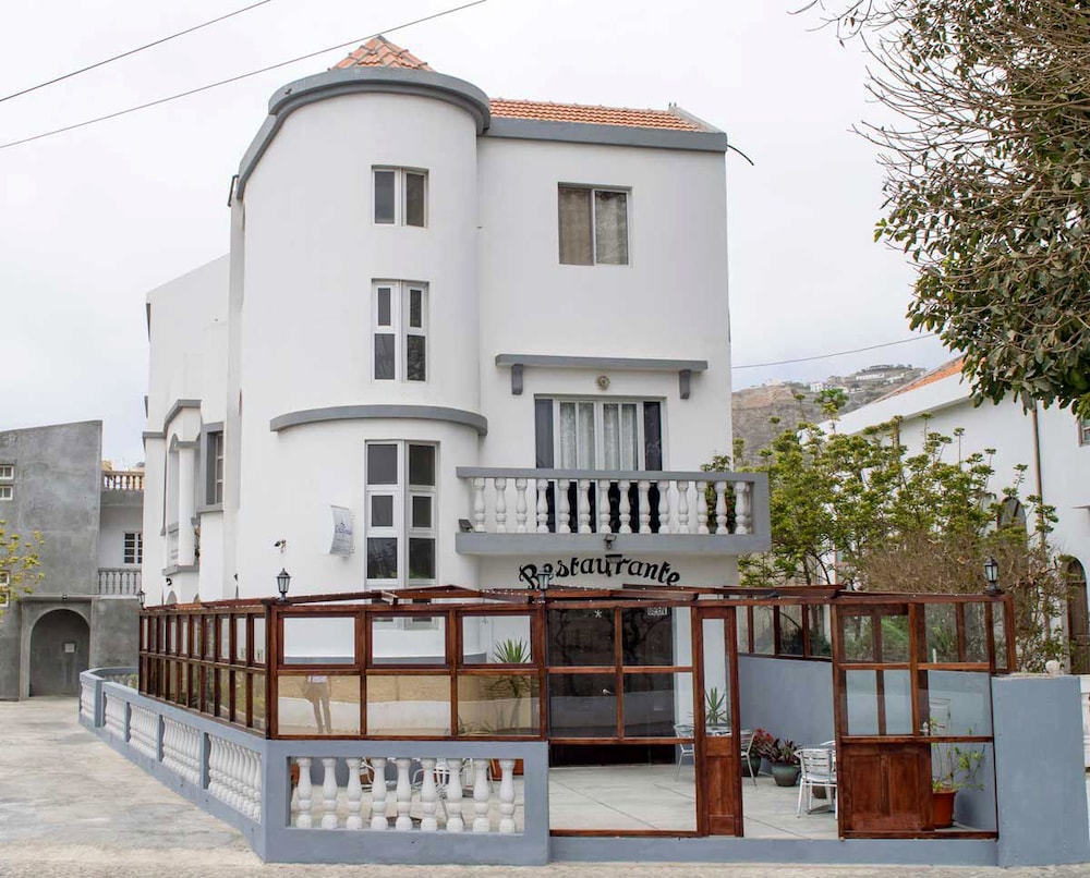 Hotel Cruz Grande - BRAVA – CV