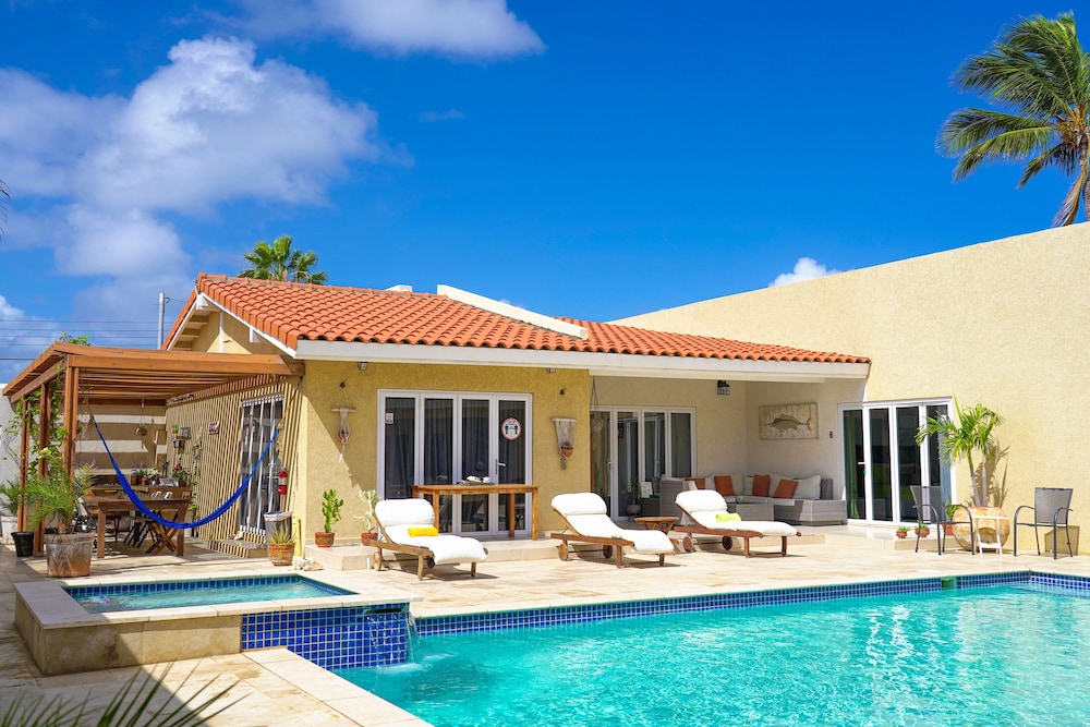 Arubas Bakval Suites afbeelding