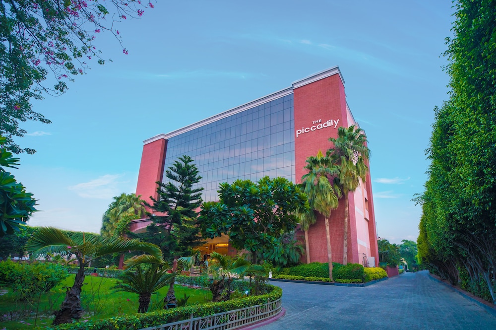 The Piccadily Lucknow – The Piccadily Lucknow in IN