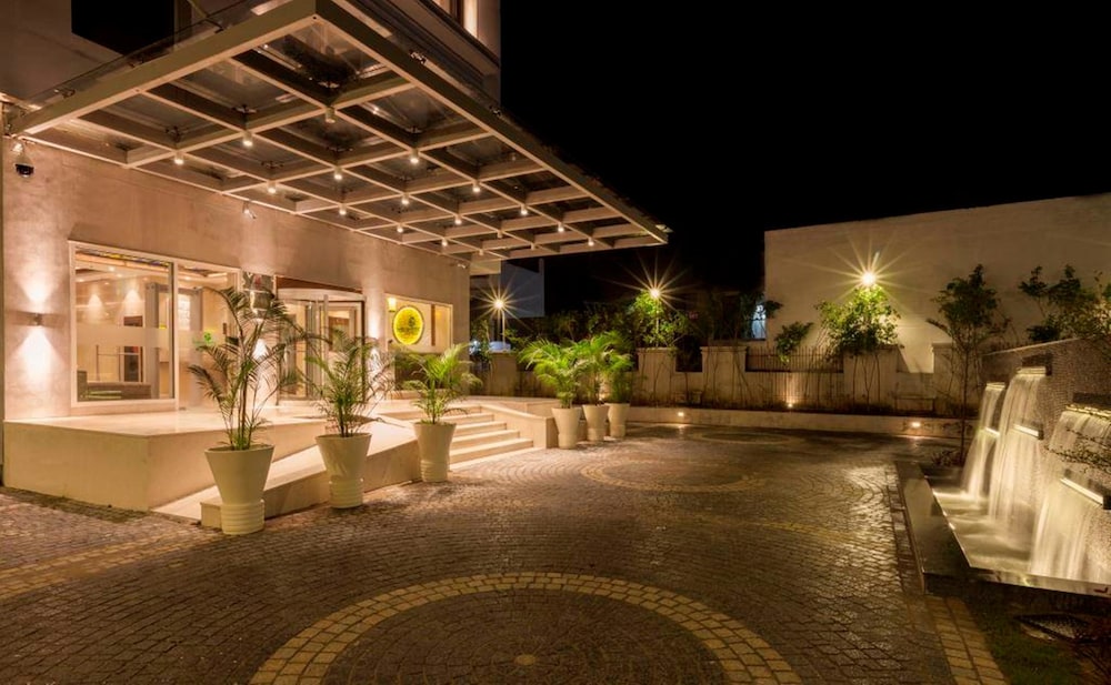 Lemon Tree Hotel Lucknow – Lemon Tree Hotel Lucknow in IN