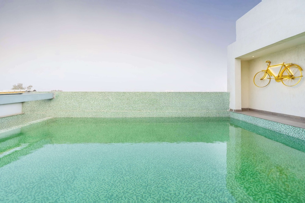 Country Inn&Suites by Radisson, Bhiwadi.