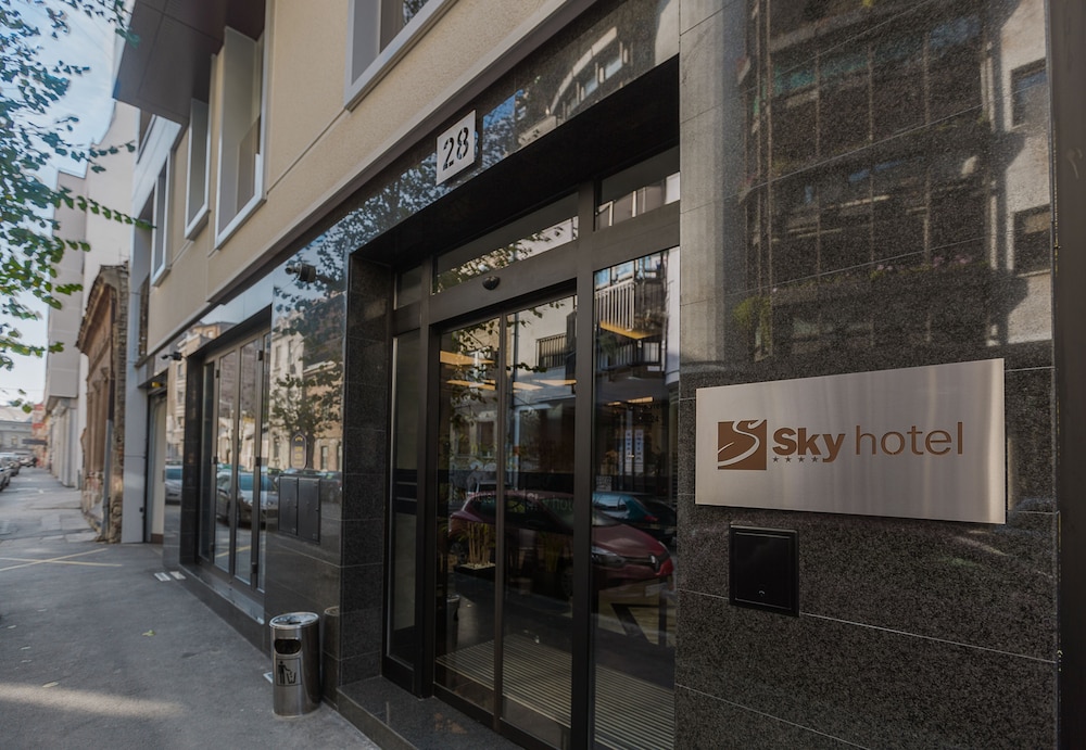 Sky hotel
