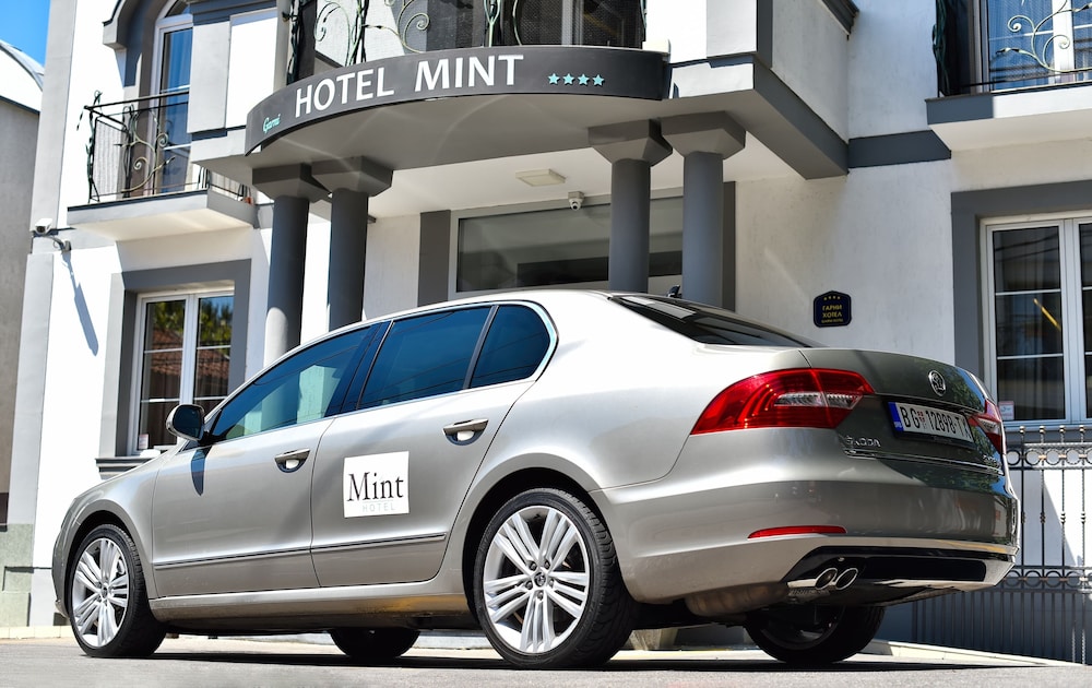 Hotel Mint