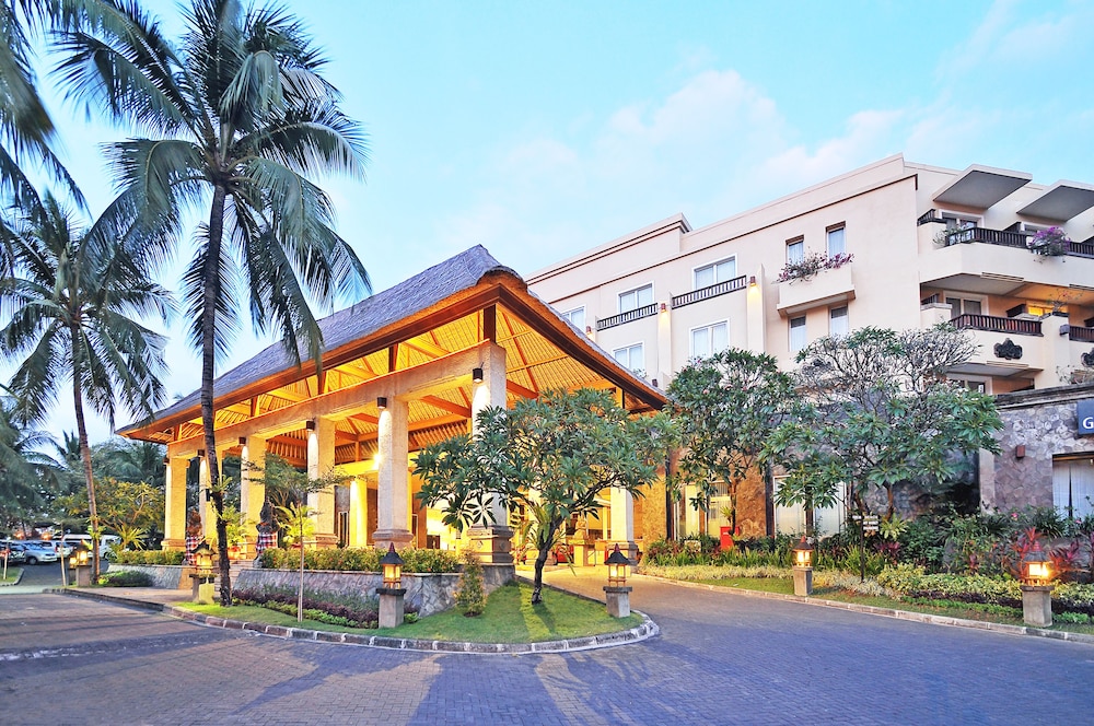 Kuta Paradiso Hotel